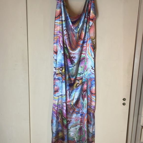100% Silk Touch 2 sided Colorful Abstract Large Scarf, preowned OS - Picture 6 of 8
